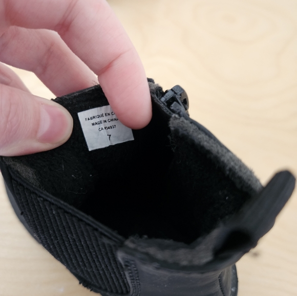 Chelsea boots - Picture 2 of 2